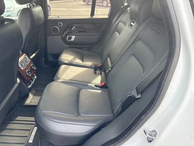 Used 2021 White Land Rover Westminster image 13