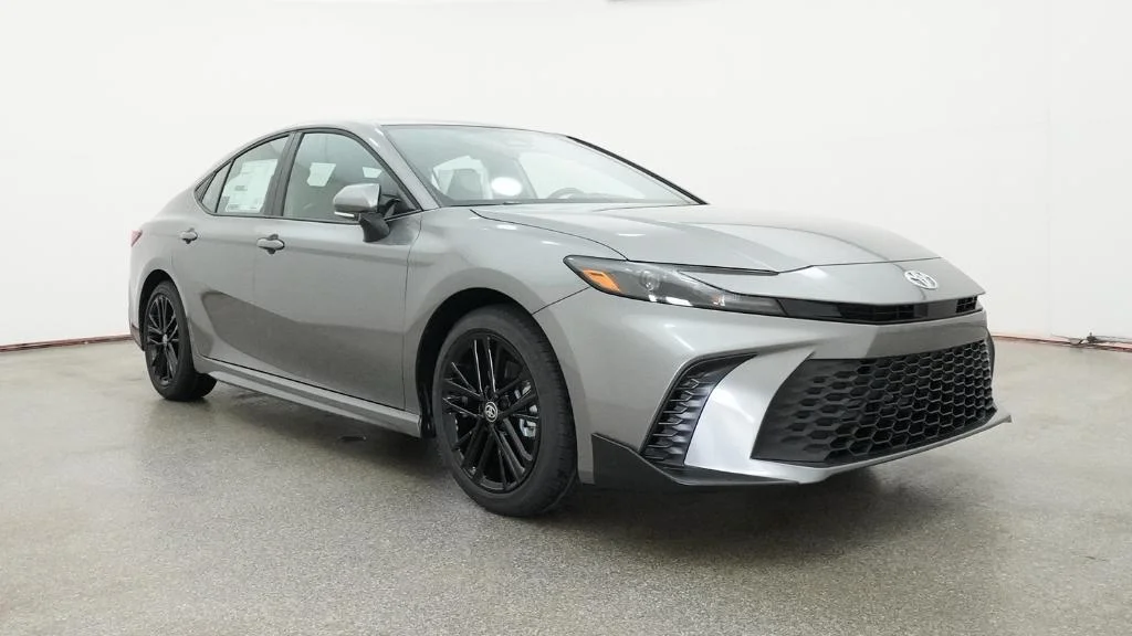 New 2026 Heavy Metal Toyota SE image 18