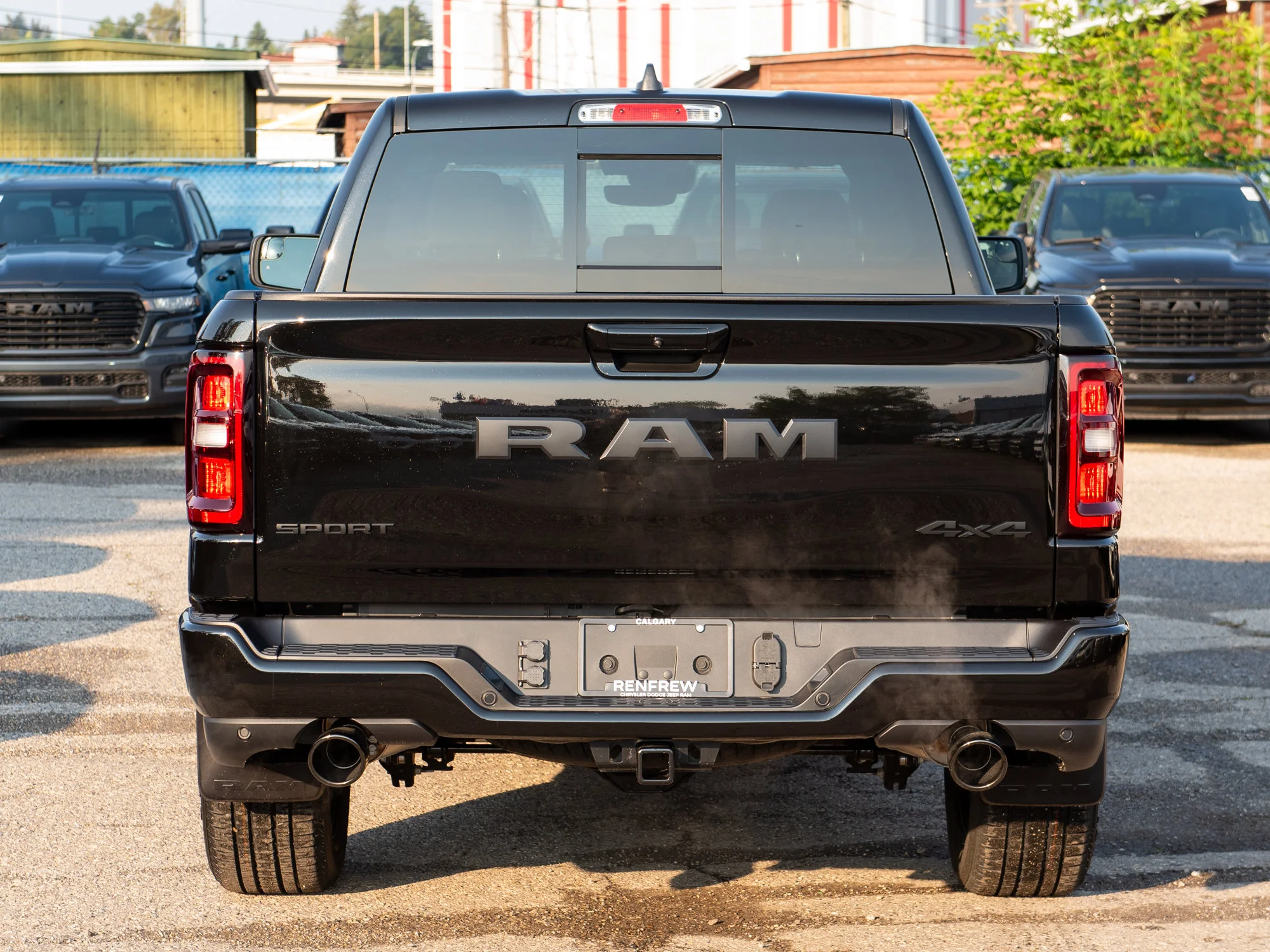 New 2026 Black RAM Sport* Crew Cab 4x4, Panoramic Sunroof, Heated Seats/Wheel, Alpine Audio image 4