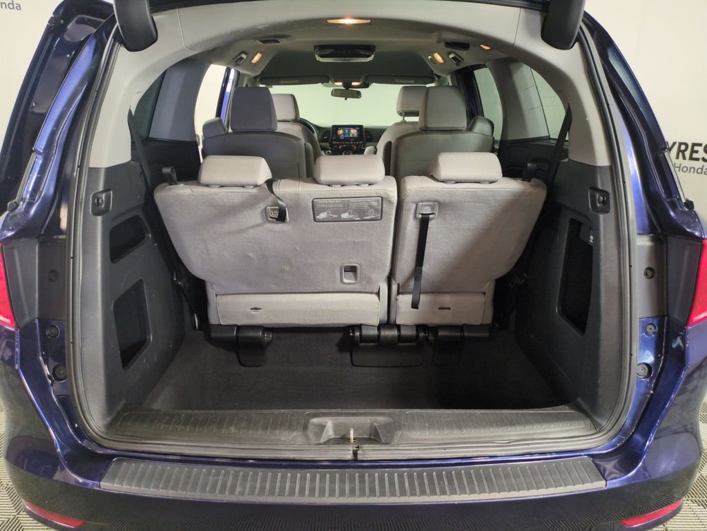 Used 2018 Obsidian Blue Pearl Honda EX image 24
