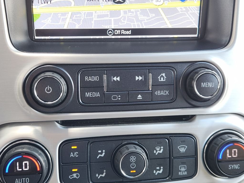 Used 2019 Pepperdust Metallic GMC SLT image 18