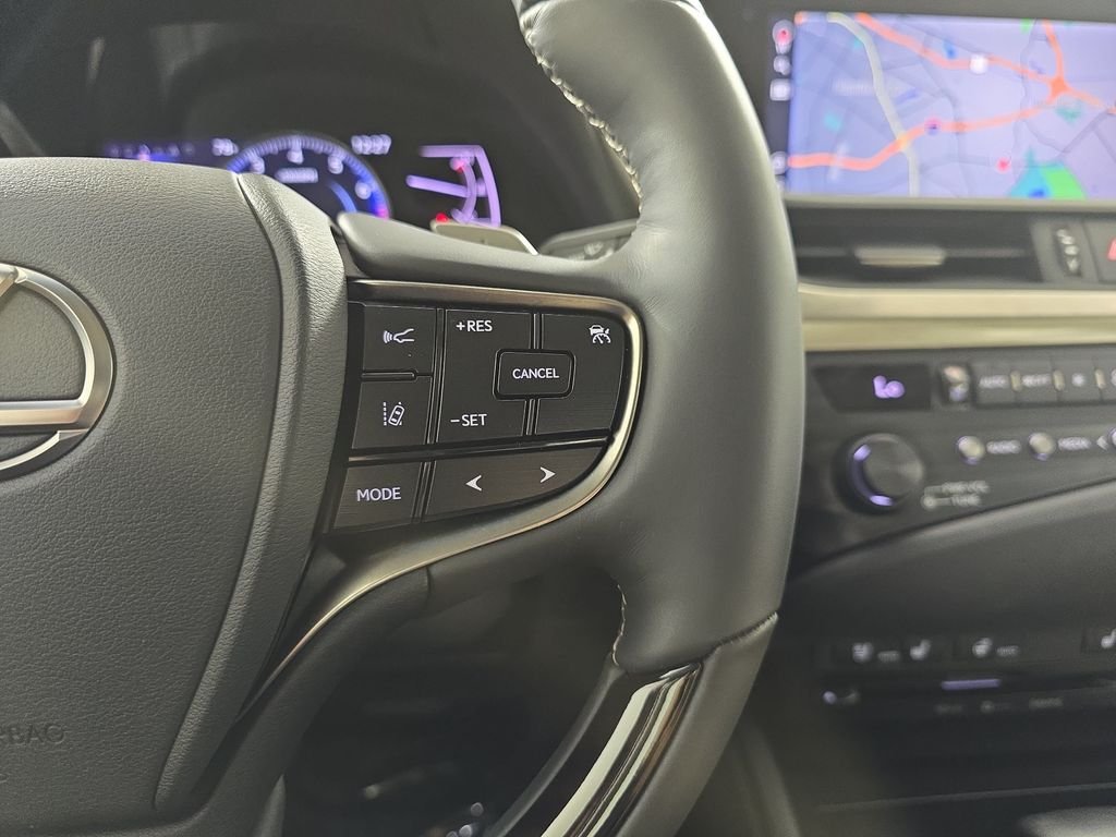 Used 2020 White Pearl Lexus 350 image 20