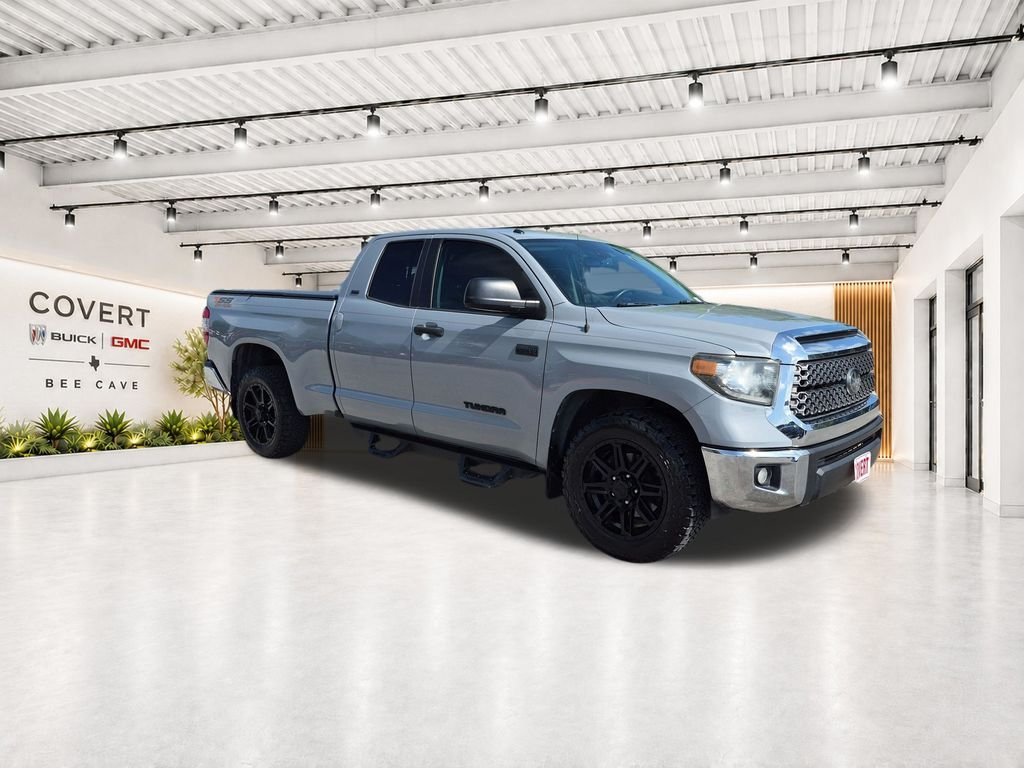 Used 2019 Gray Toyota SR5 image 1