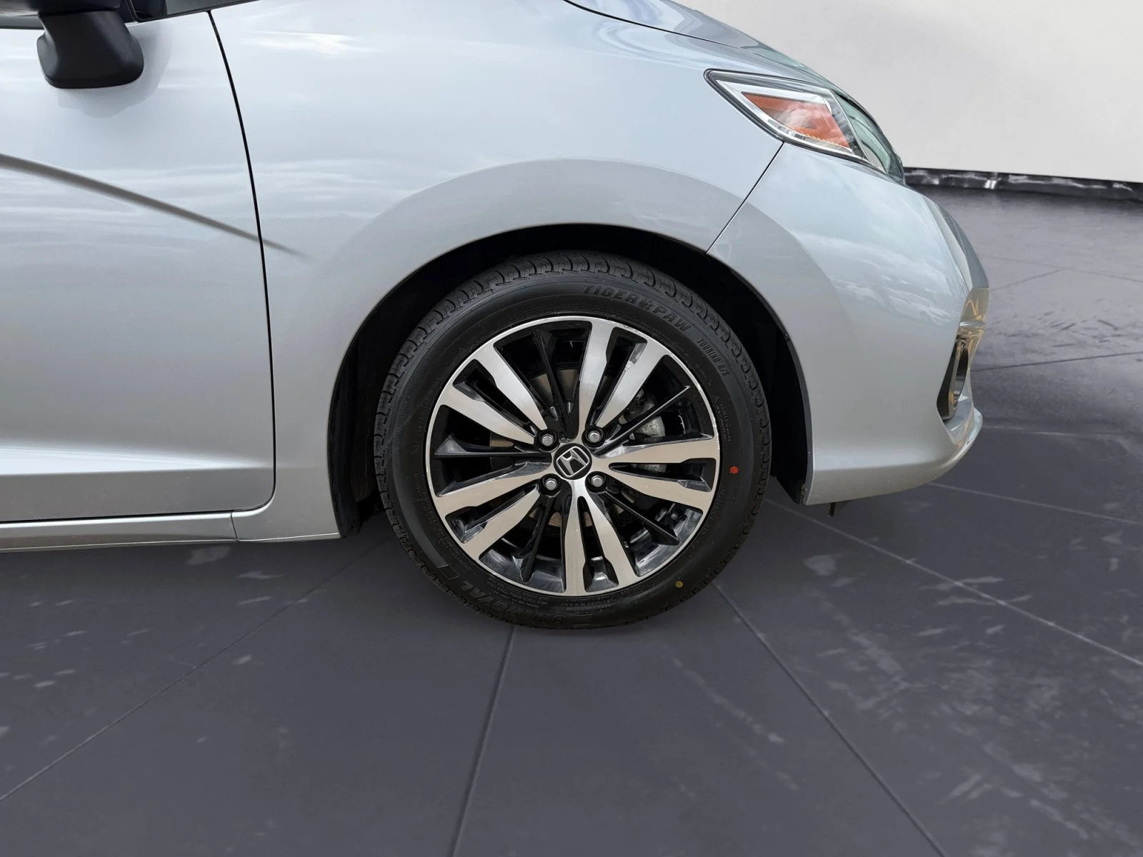 Certified Used 2020 Silver Honda EX image 43