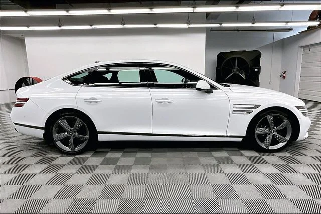 Used 2024 Alta White Genesis 3.5T image 15