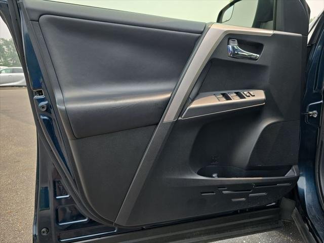 Certified Used 2018 GALACTIC AQUA Toyota Hybrid XLE image 32