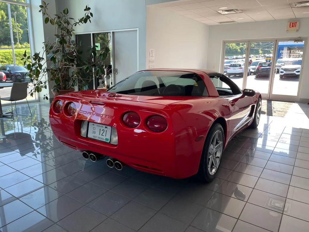 Used 2000 Torch Red Chevrolet Base image 5