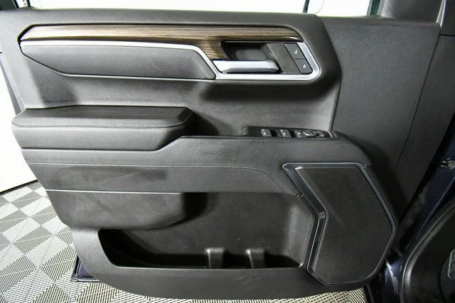 Used 2022 Gray Chevrolet RST image 22