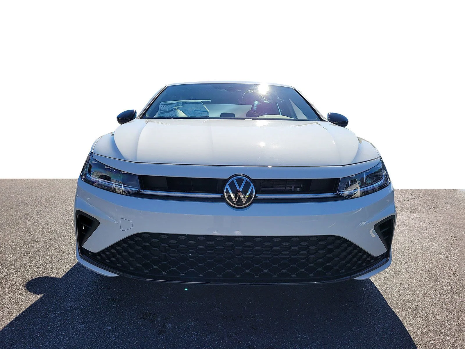 New 2026 Pure White Volkswagen 1.5T Sport image 3