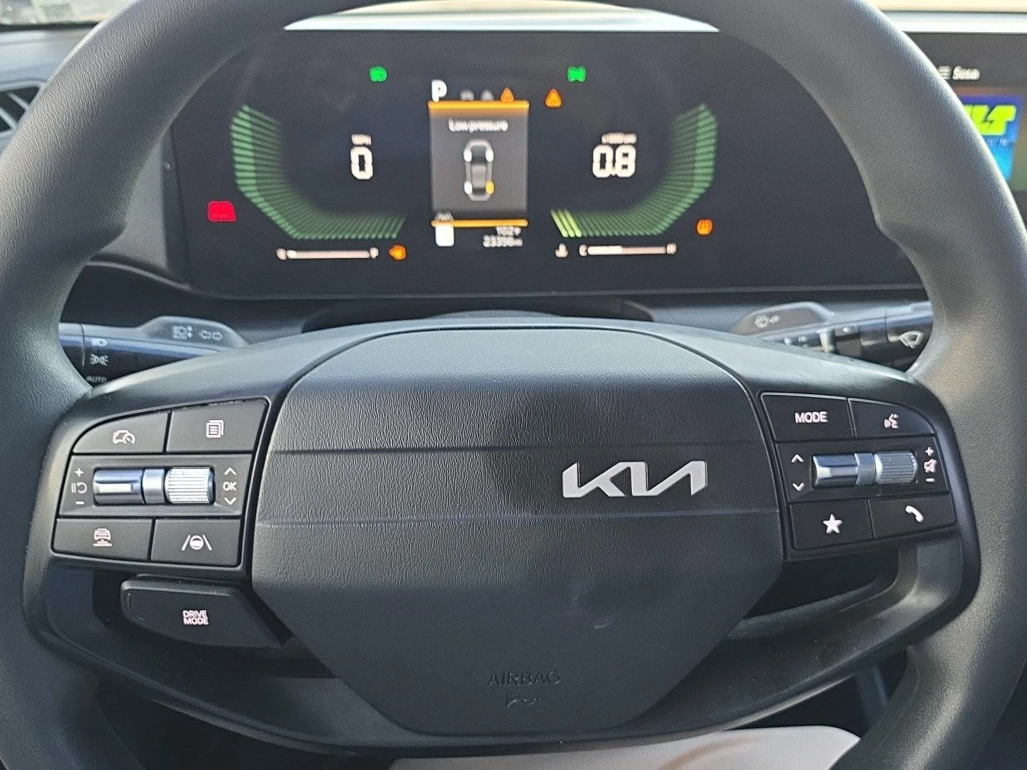 Used 2026 Aurora Black Pearl Kia LXS image 10
