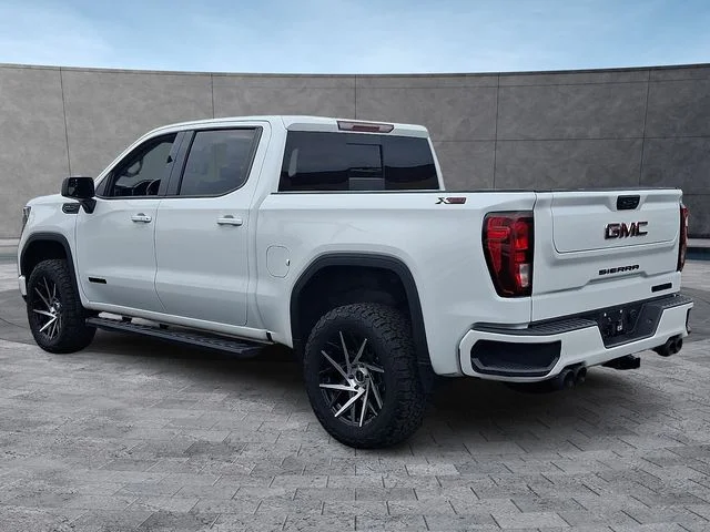 Used 2023 White GMC Elevation image 4