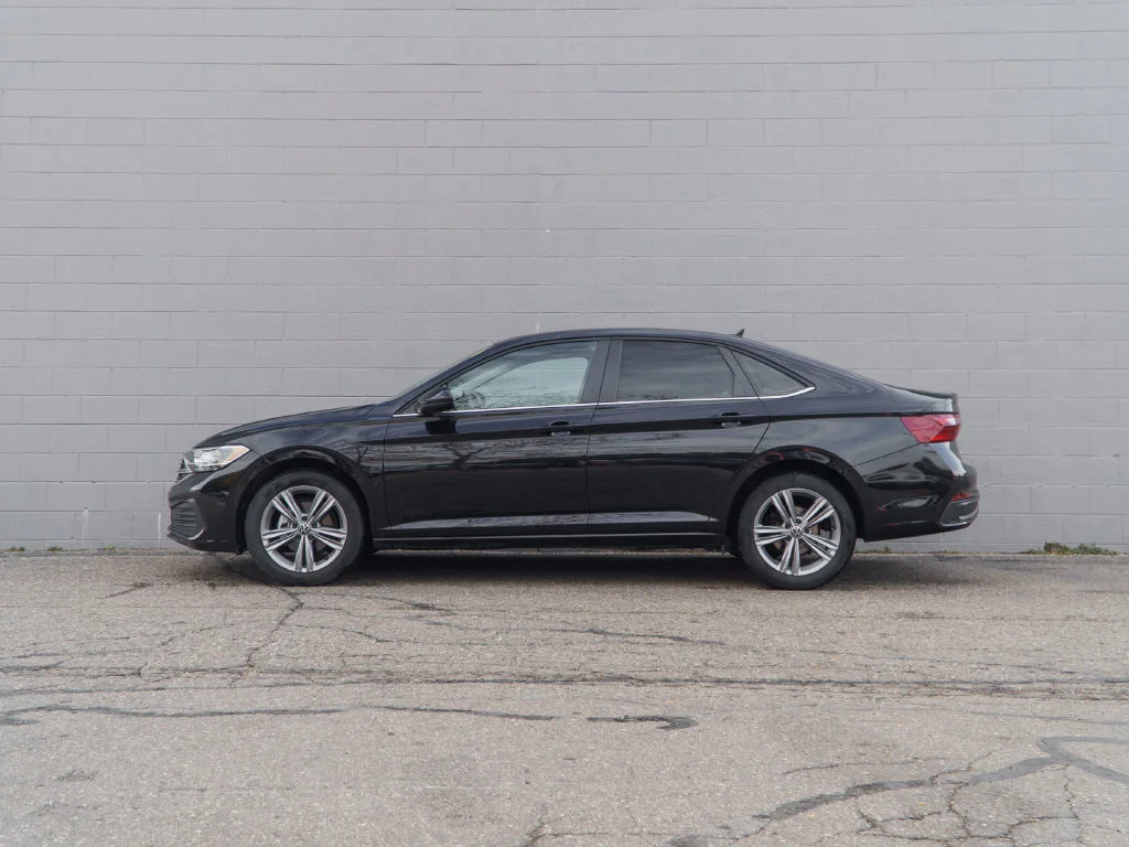 3VW7M7BU4RM063055