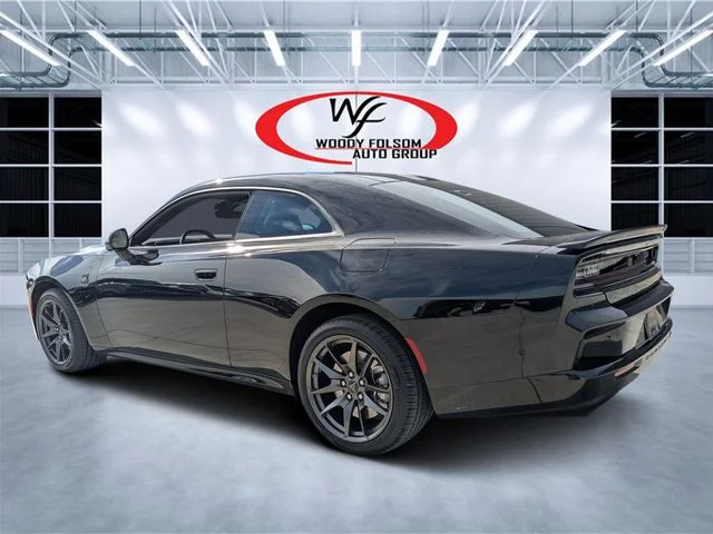 New 2026 Diamond Black Crystal Pearlcoat Dodge Scat Pack Plus image 5
