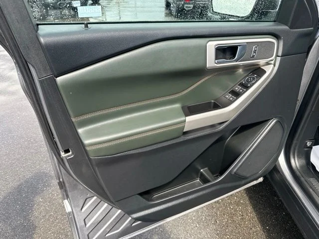 Used 2022 Gray Ford Timberline image 14
