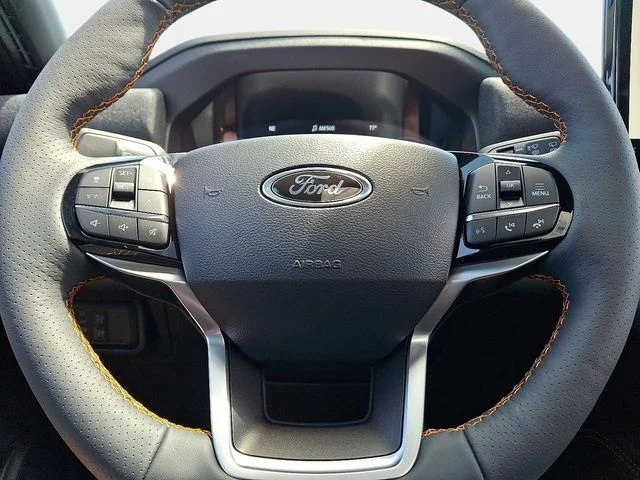 New 2026 Agate Black Metallic Ford Tremor image 11