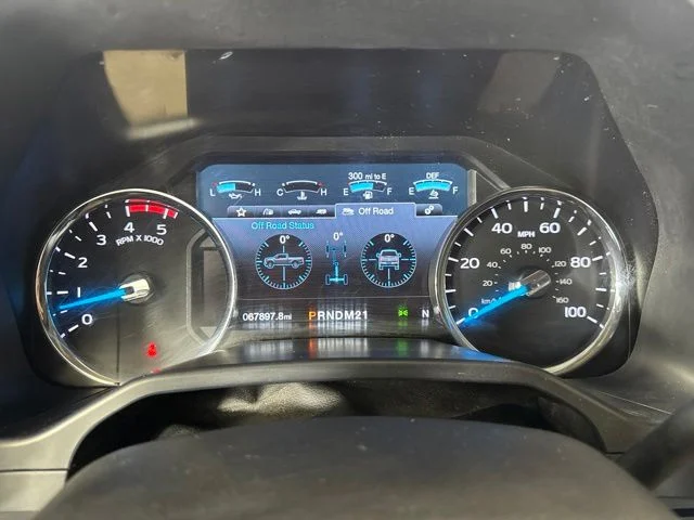 Used 2017 Silver Ford Lariat image 16