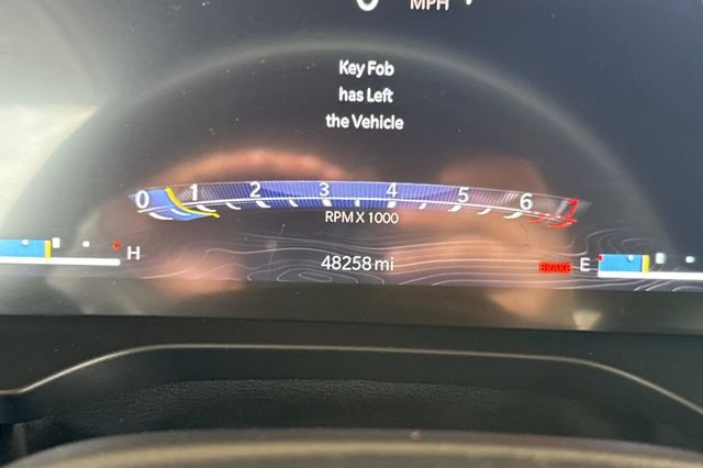 Used 2023 Red Jeep Altitude image 27