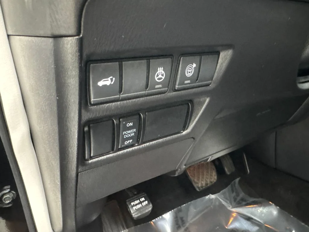 Used 2023 Black INFINITI LUXE image 59