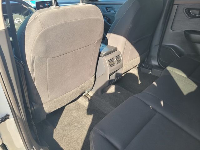 Used 2023 White Nissan S image 14