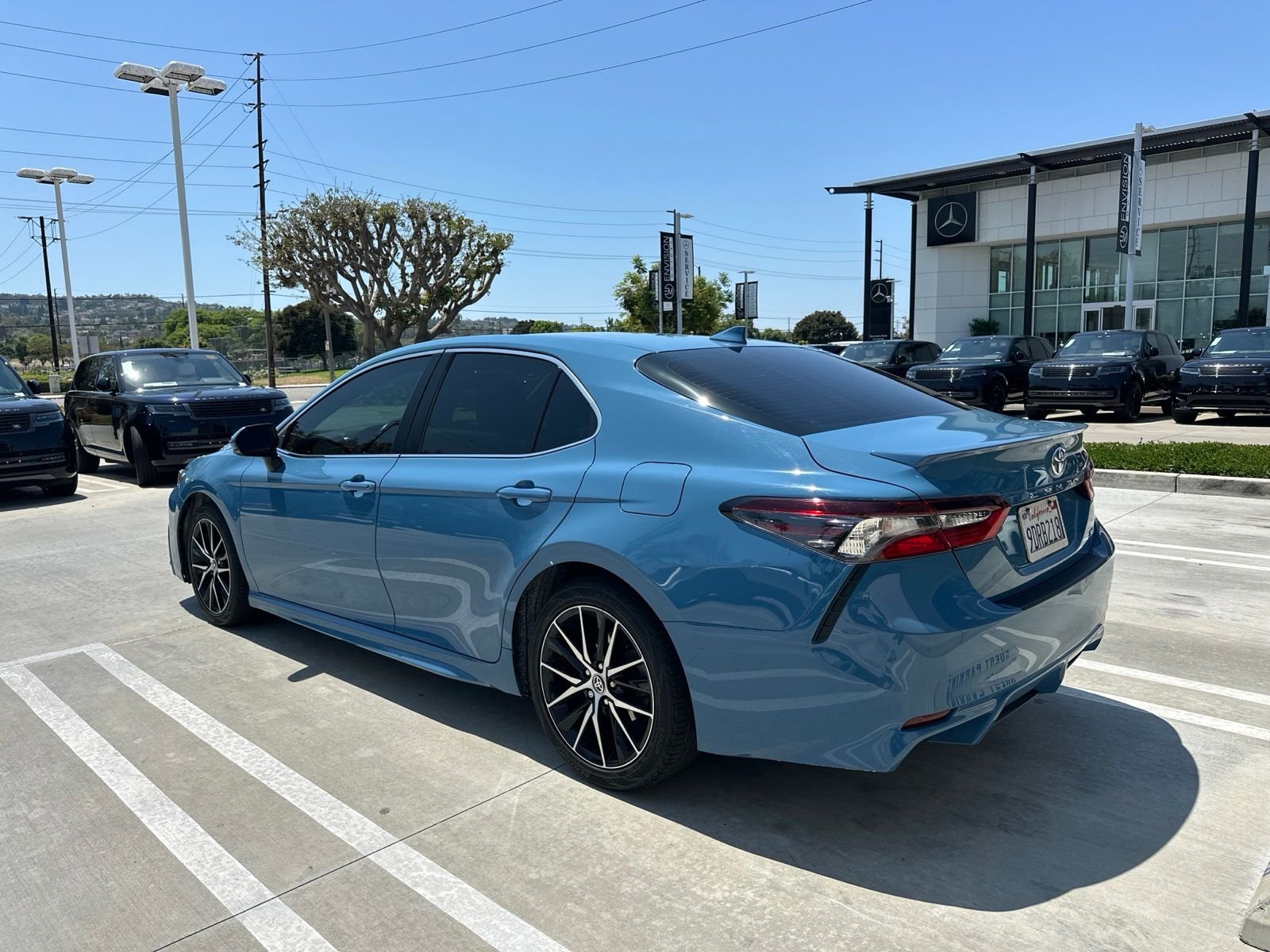 Used 2023 Blue Toyota SE image 4