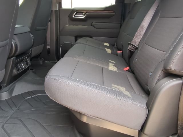 2026 Chevrolet Silverado 1500 LT - Photo 7
