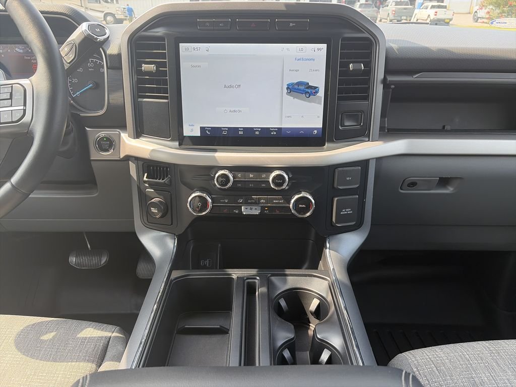 Used 2022 Silver Ford XLT image 16