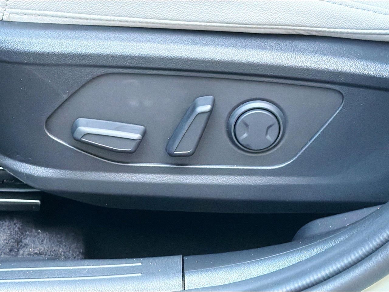 New 2026 Sage Gray Hyundai SEL Activity FWD image 23