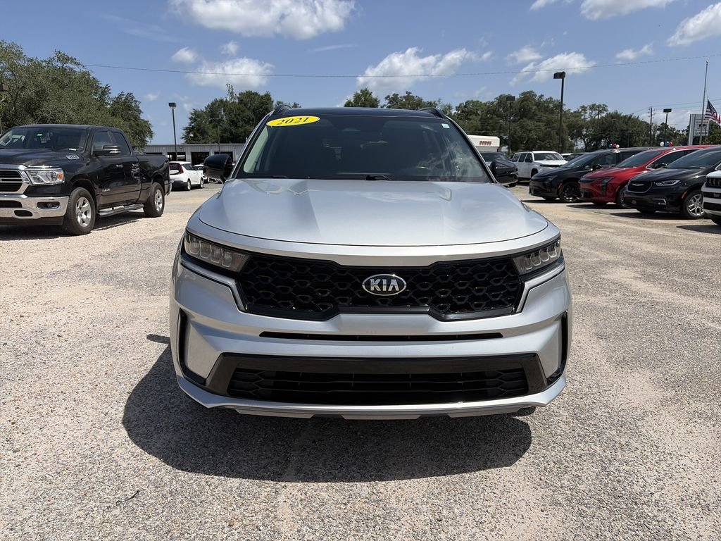 Used 2021 Silver Kia S image 9