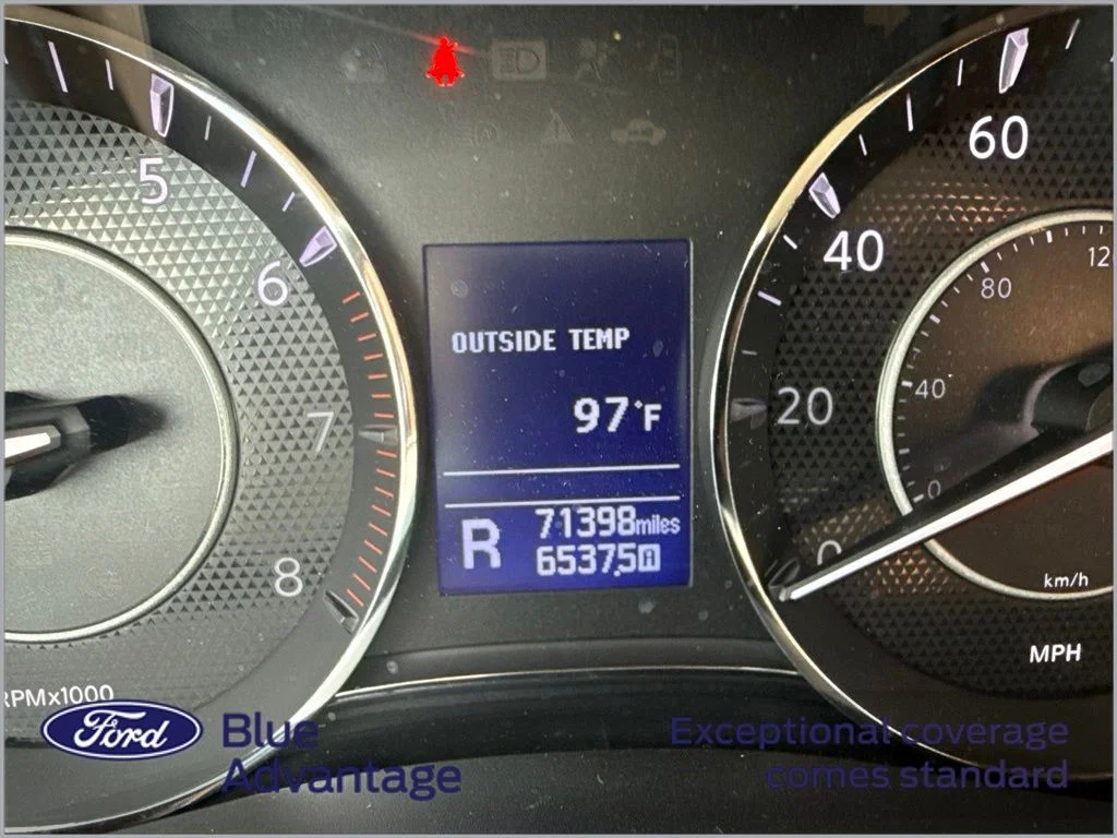Certified Used 2020 Black Nissan SL image 11
