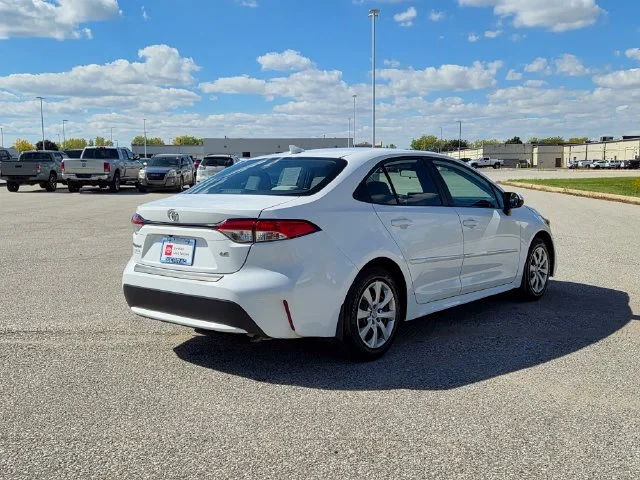 Certified Used 2022 White Toyota LE image 6