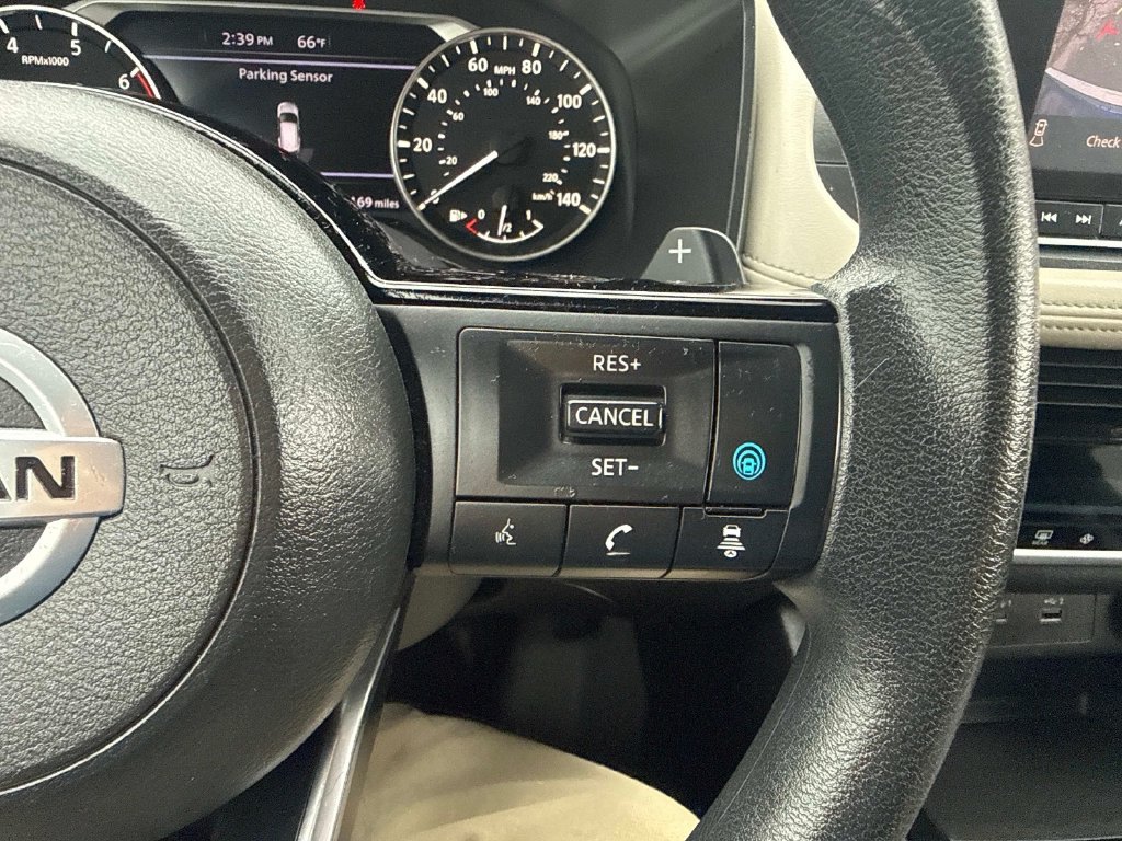 Used 2021 Blue Nissan SV image 28