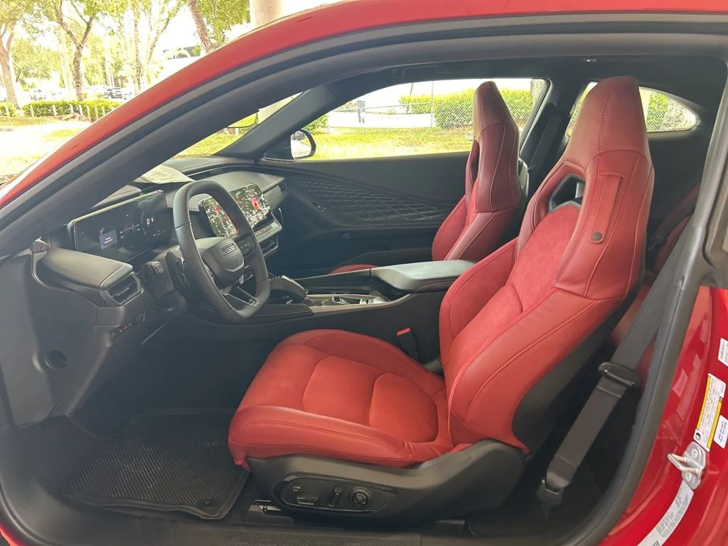2025 Dodge Charger Daytona Scat Pack - Photo 5