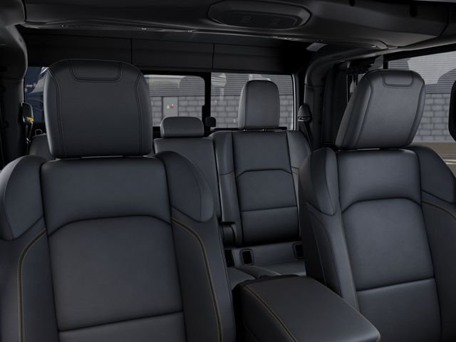 New 2026 Granite Crystal Metallic Clear-Coat Exterior Paint Jeep Sahara image 26