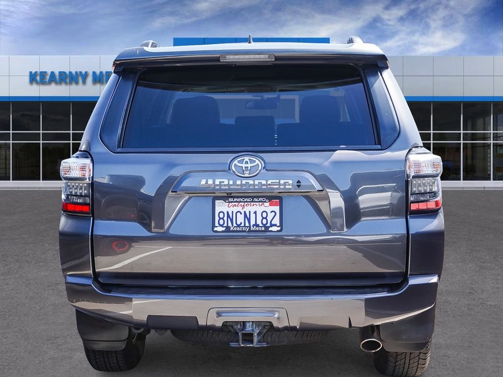 Used 2020 Gray Toyota SR5 Premium image 5