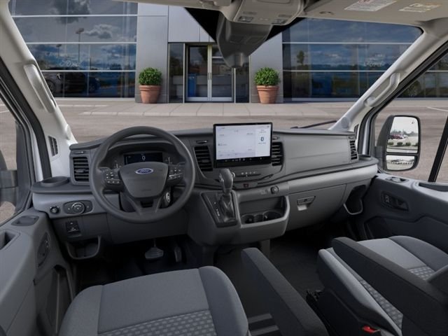 New 2026 Oxford White Ford Base image 11