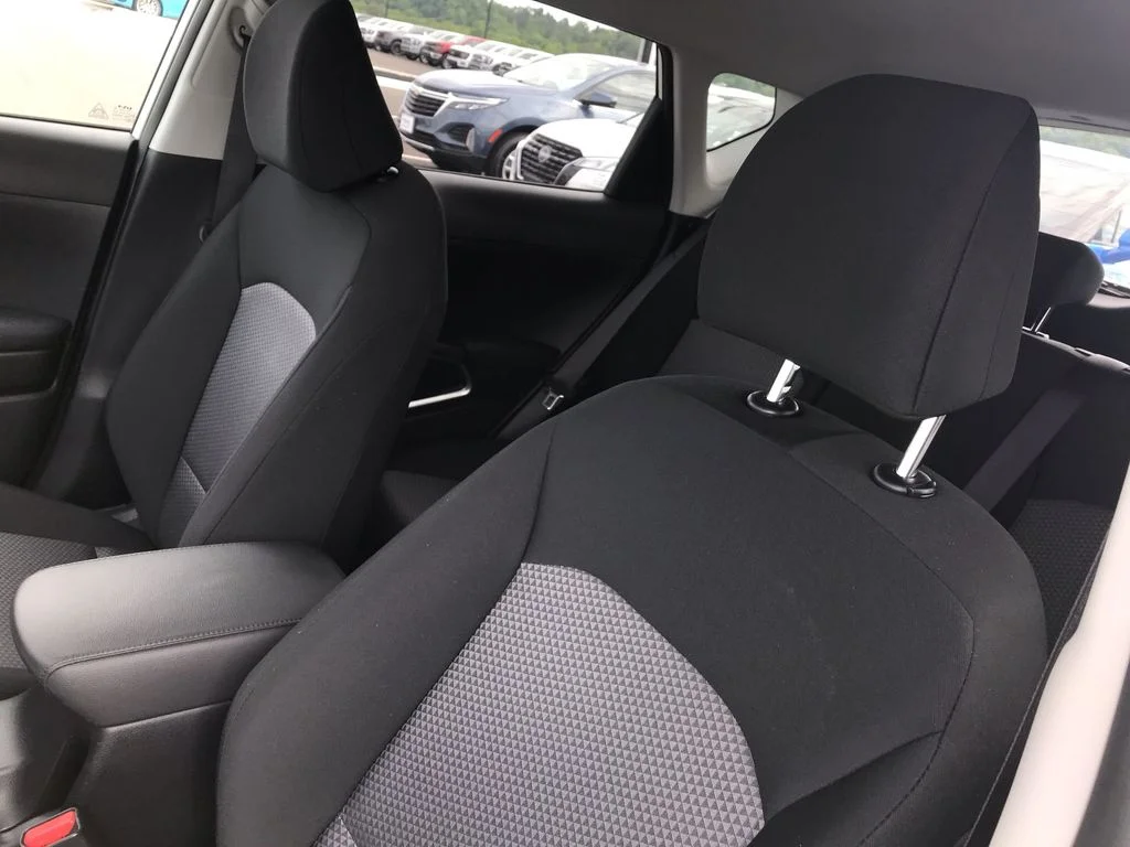 Used 2025 White Kia LX image 11