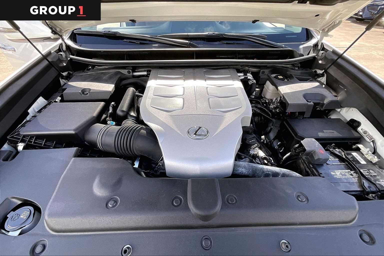 Certified Used 2022 Starfire Pearl Lexus Premium image 29