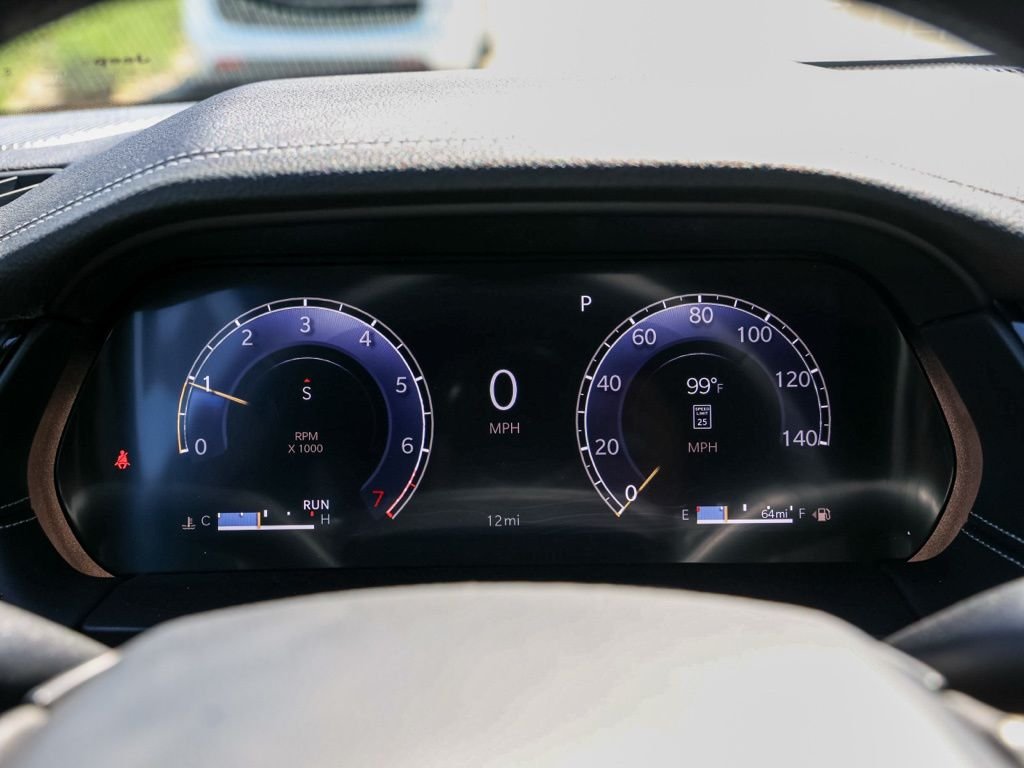 New 2026 Baltic Gray Metallic Clear-Coat Exterior Paint Jeep Limited image 27