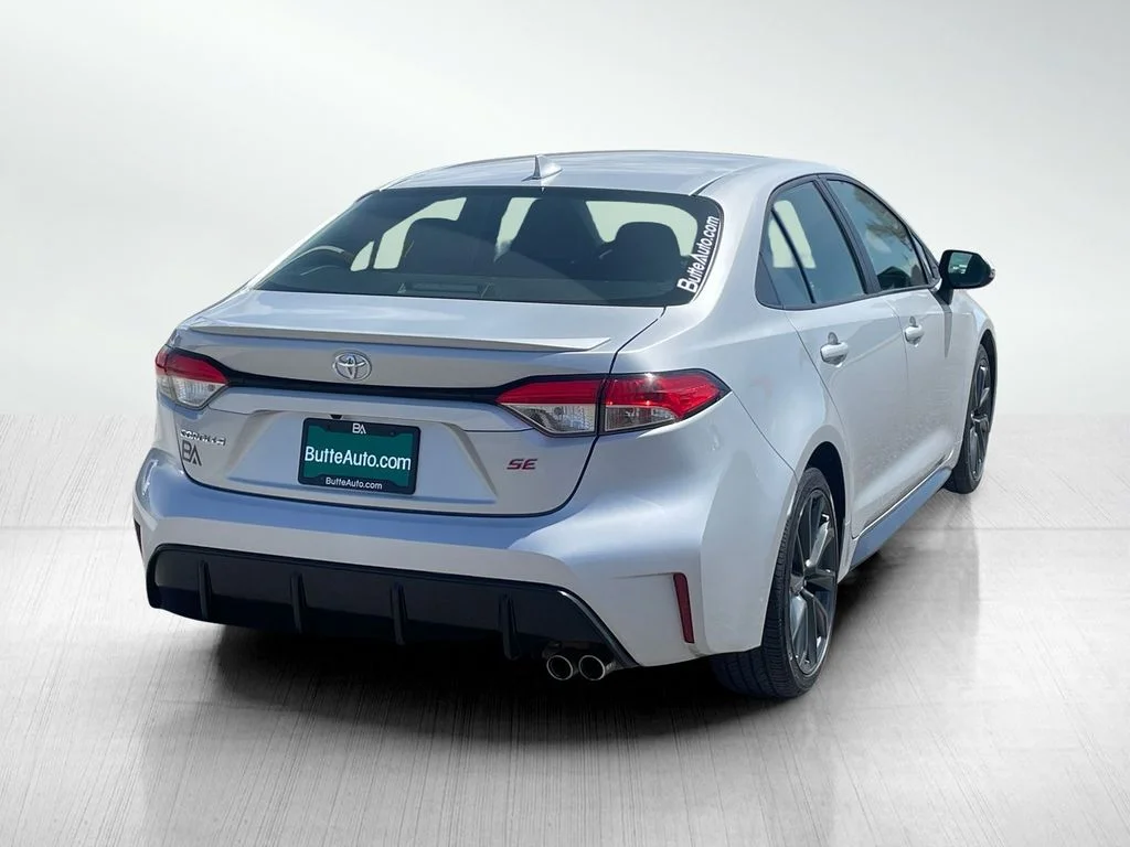 Used 2024 Classic Silver Metallic Toyota SE image 3