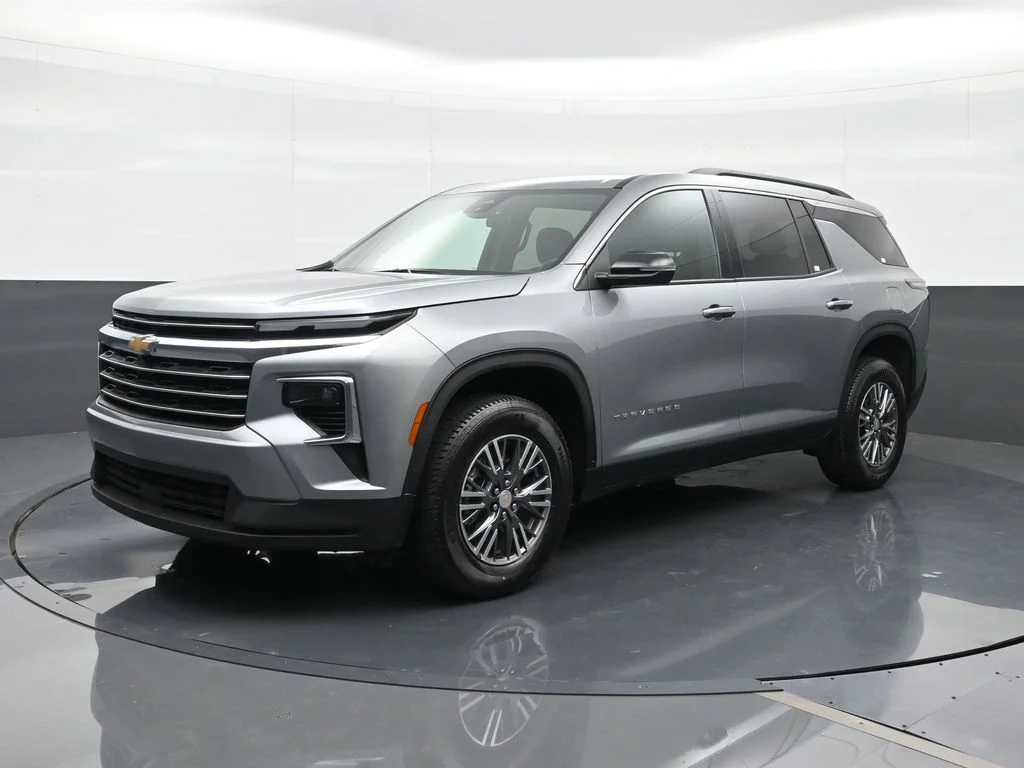 Used 2025 Gray Chevrolet LT image 1