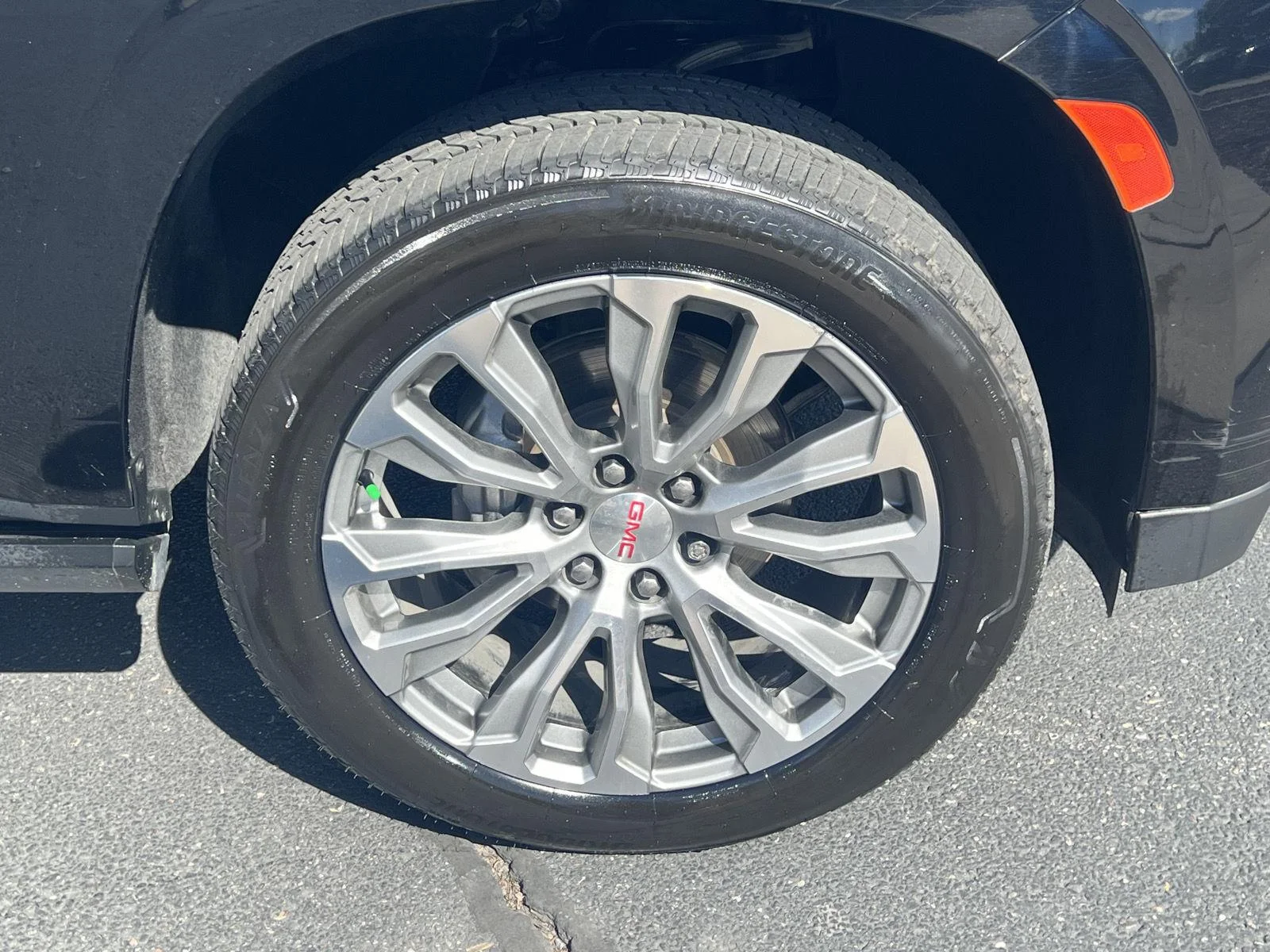 2021 GMC Yukon XL Denali - Photo 11
