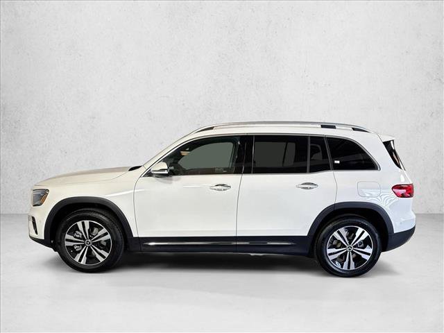 New 2026 Polar White Mercedes-Benz GLB 250 image 38