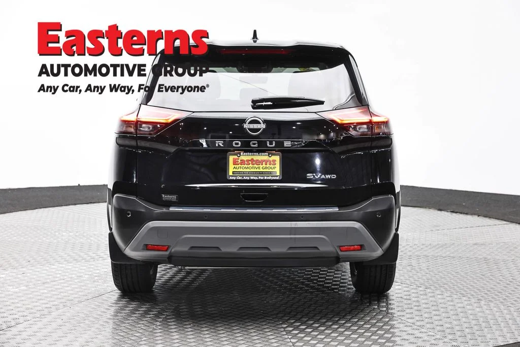 Used 2023 Black Nissan SV image 6