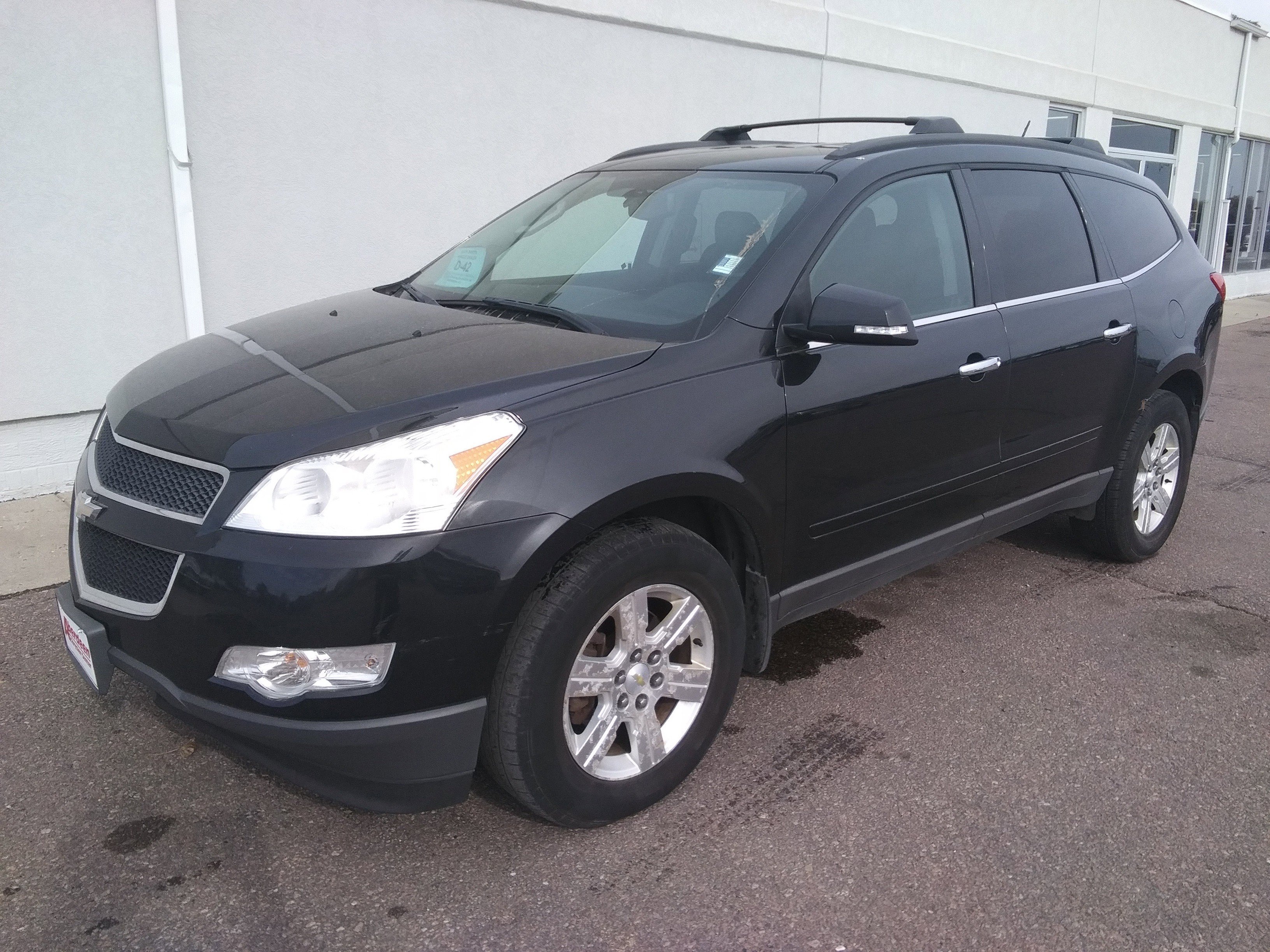 Used 2011 Chevrolet Traverse 2LT with VIN 1GNKVJED4BJ316629 for sale in Aberdeen, SD