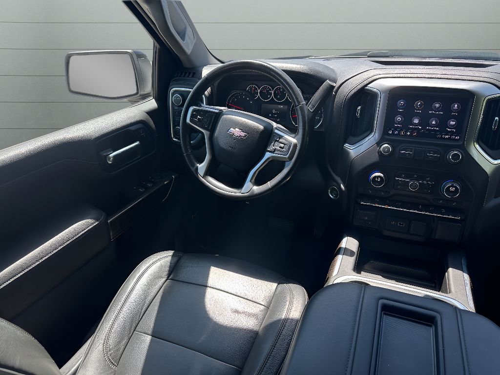Used 2020 Summit White Chevrolet LT Trail Boss image 19