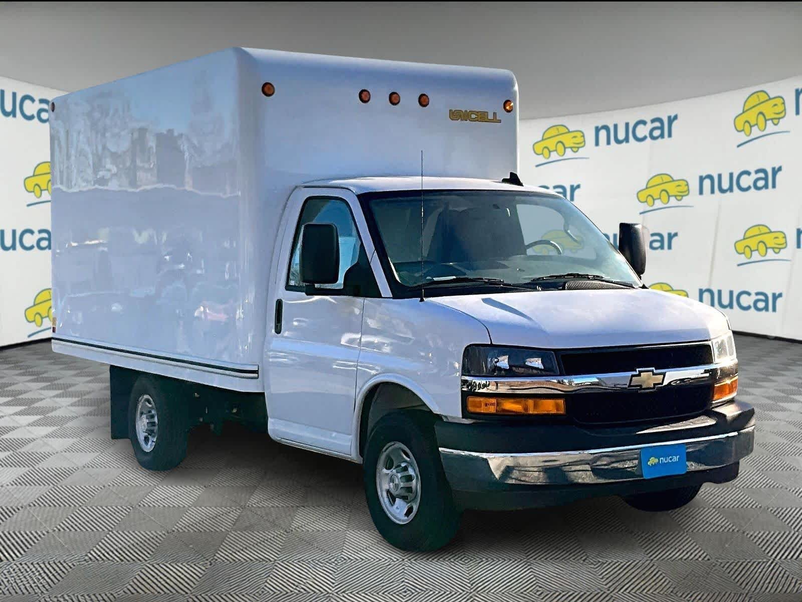 2025 Chevrolet Express Chassis 3500 Cutaway 139