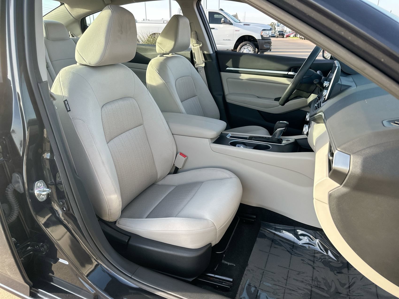 Used 2022 Storm Blue Metallic Nissan 2.5 SV image 23