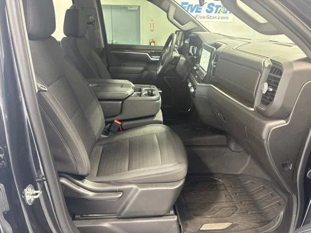 Used 2026 Silver GMC Elevation image 24