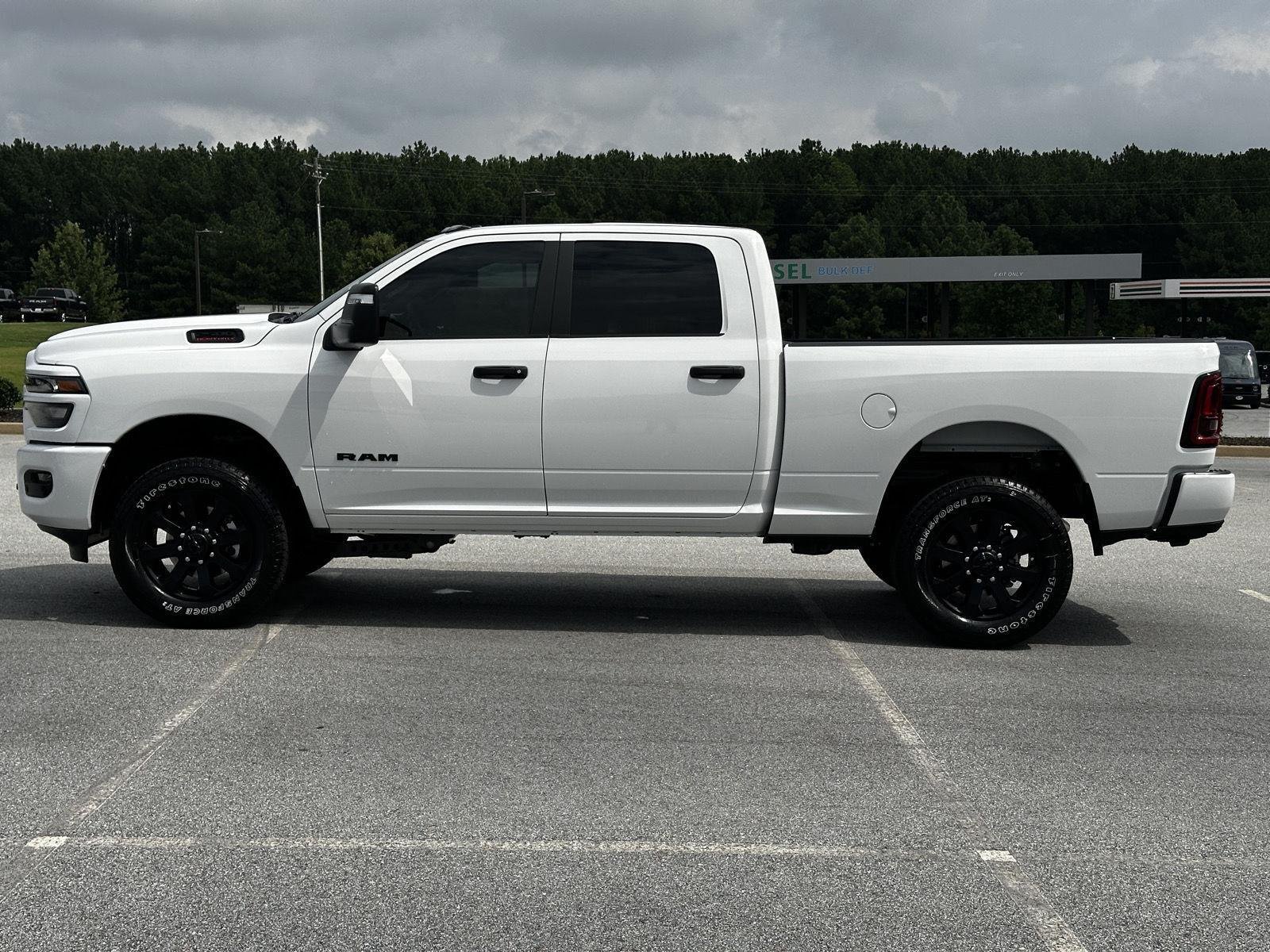 New 2026 Bright White Clear-Coat Exterior Paint RAM Big Horn image 5