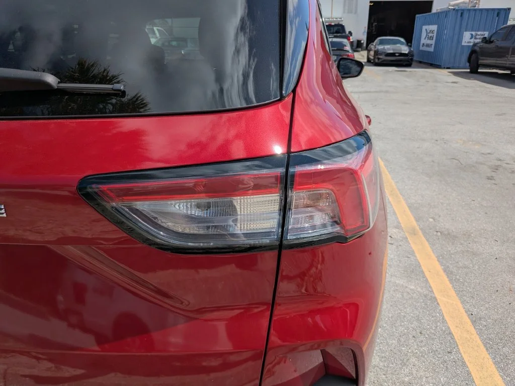 Certified Used 2022 Rapid Red Metallic Tinted Clearcoat Ford SE image 12